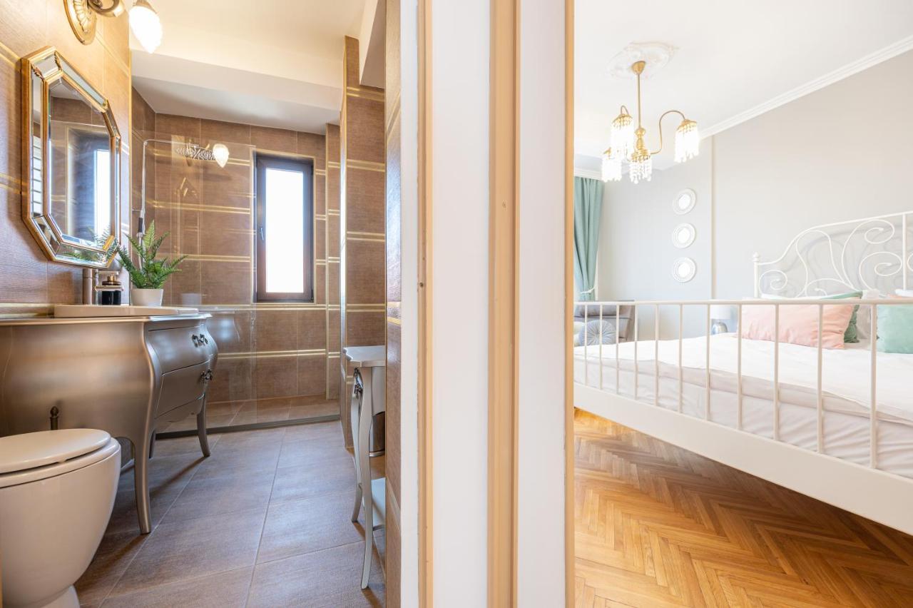 Apartamento Haga Flat Oradea Exterior foto